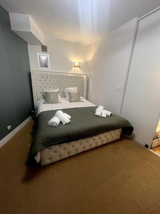 Wondersuite Appartement - Centre Ville Avec Parking Couvert -15Mn De Paris Et 10 Mn De Stade De France, Wifi, Netflix Deuil-la-Barre Esterno foto